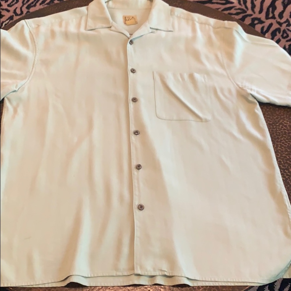 Authentic Jos A. Banks silk button down s/s top!